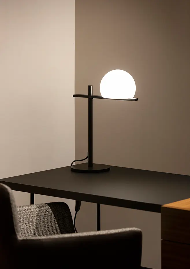 Estiluz - Circ Table Lamps - 3728 - Indoor - 26 Black
