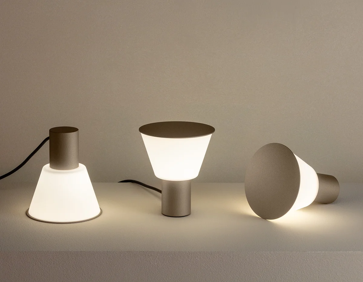 Estiluz - Belt Table Lamps - 4147 - 94 Champagne