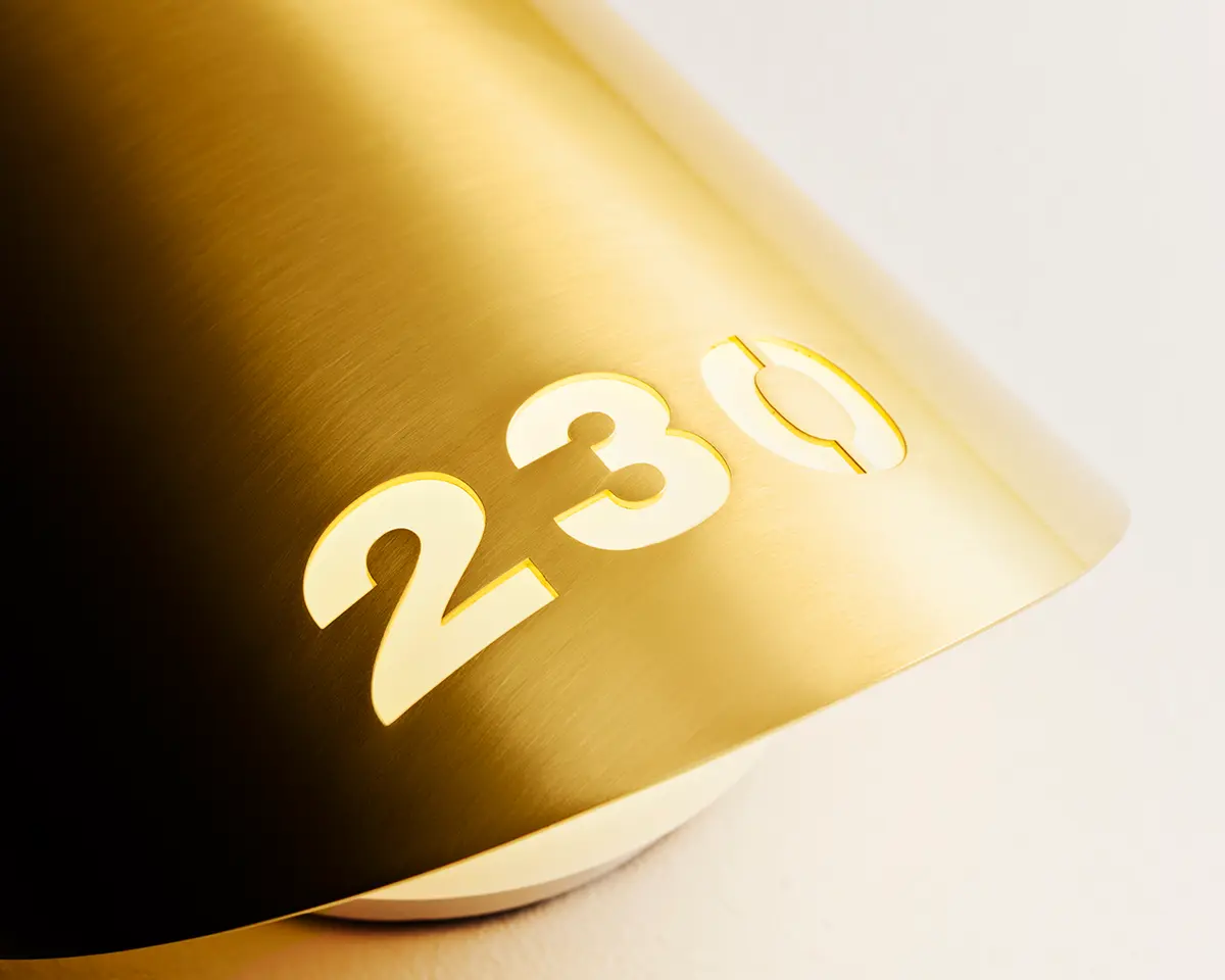 Estiluz - Lune Wall Lights - 3370 - Indoor - 61 Satin Gold