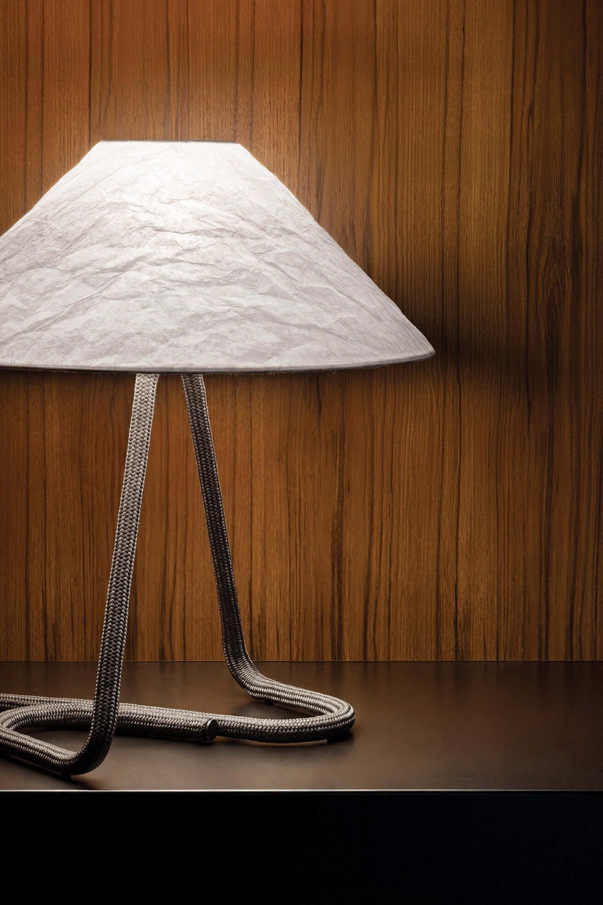 Contardi Hat Table Lamp - Tyvek Diffuser - Graphite Gray Rope Frame