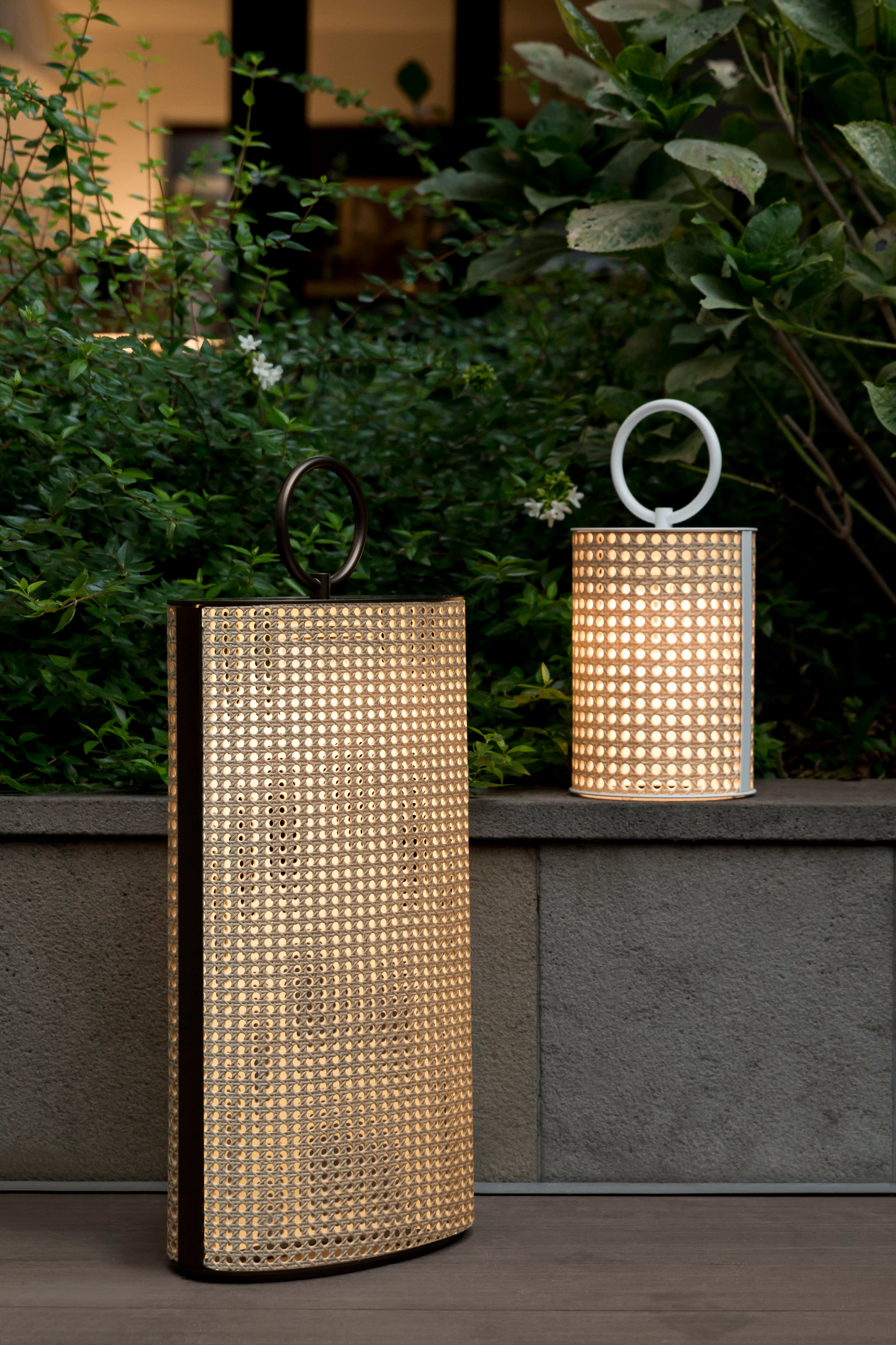 Contardi Lighting Clara Outdoor IP65 Battery Table Lamp - Small - Matt White Lacquered