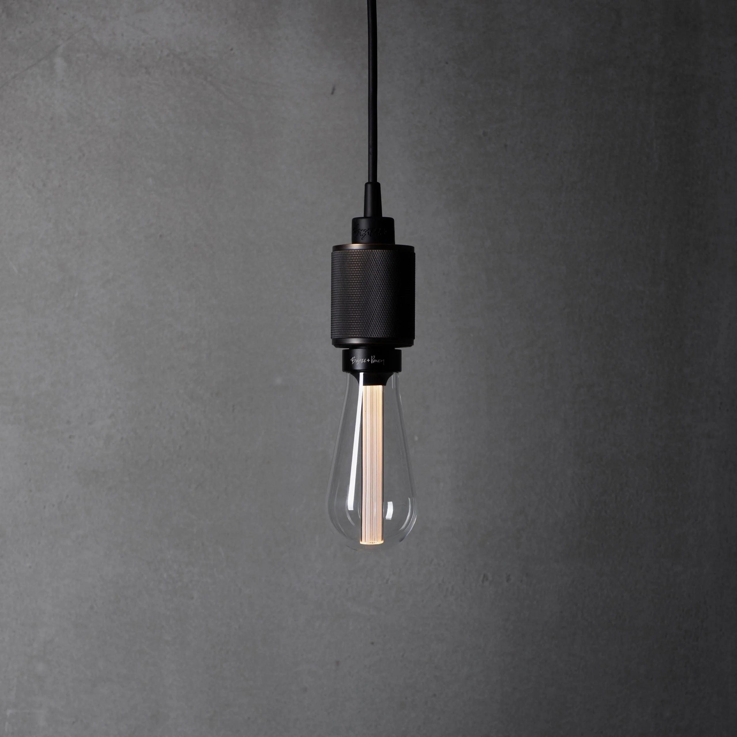 Buster & Punch Heavy Metal - Cross - Smoked Bronze