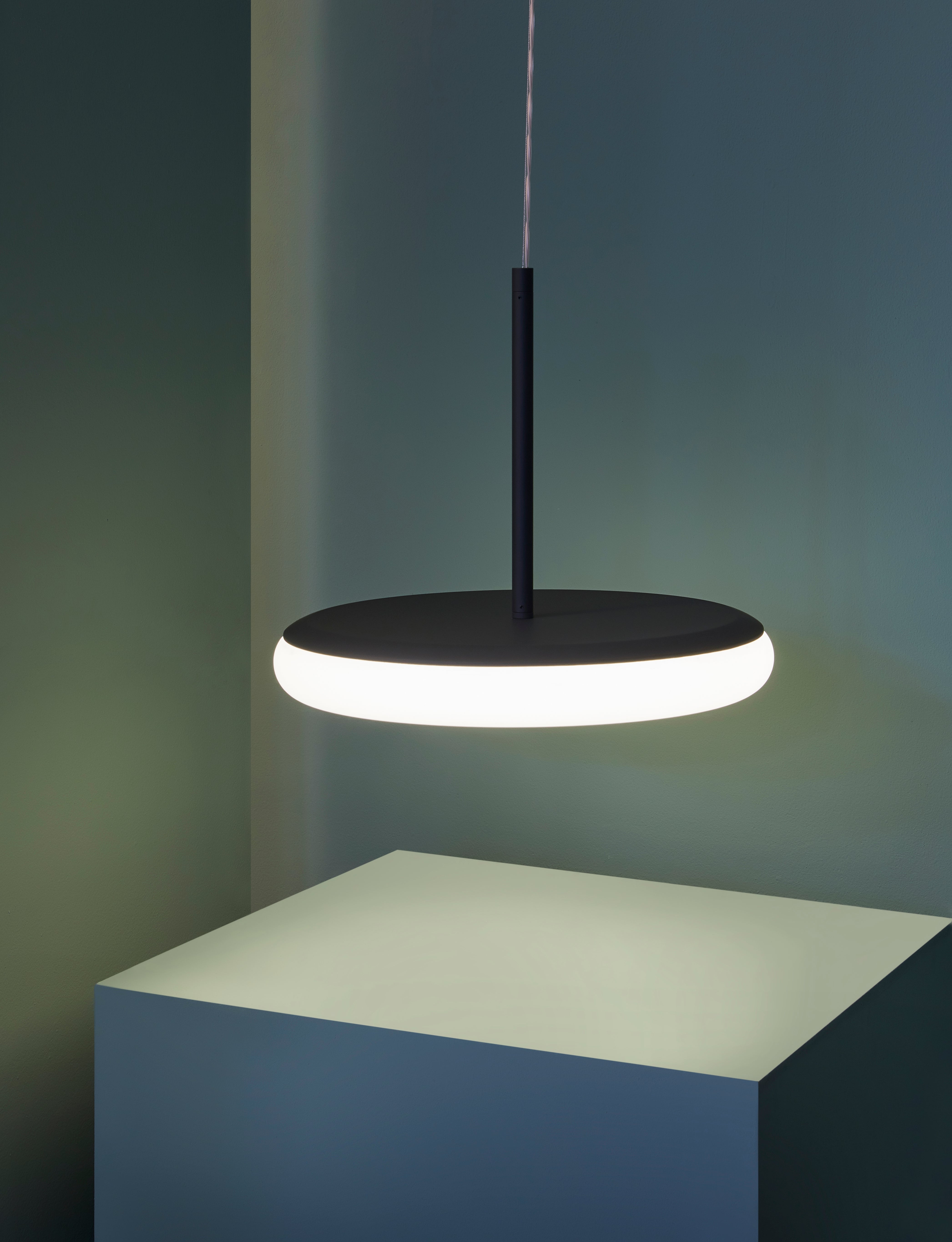AGO Lighting Mozzi pendant light