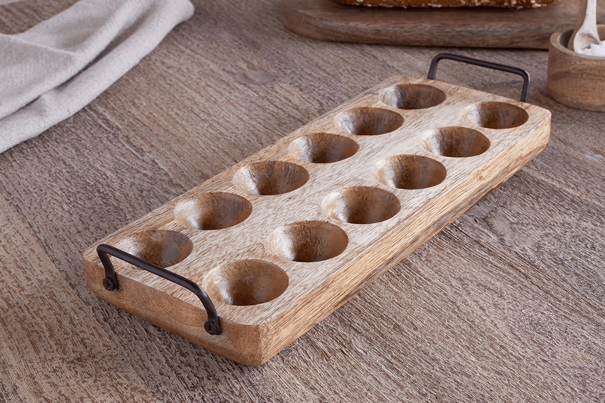 Nkuku - Anda Mango Wood Egg Holder - Natural
