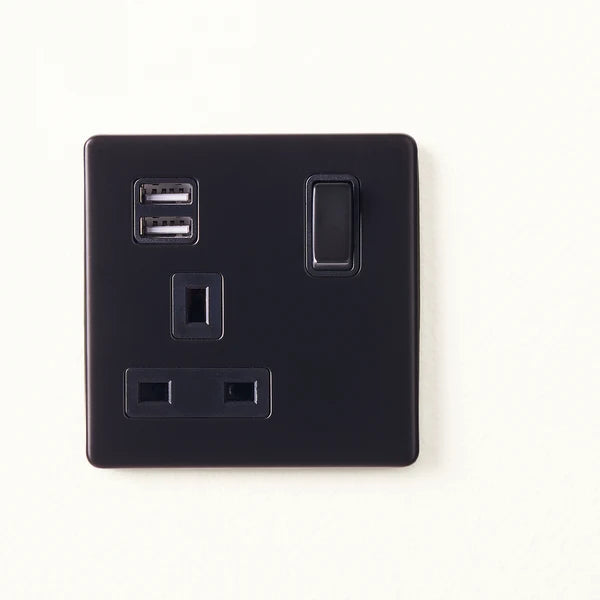 Pooky - Florence One Gang Switched SP Socket And Dual USB - Black