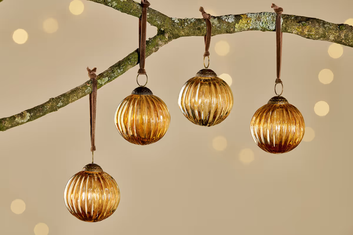 Nkuku - Betini Baubles - Gold (Set of 4)