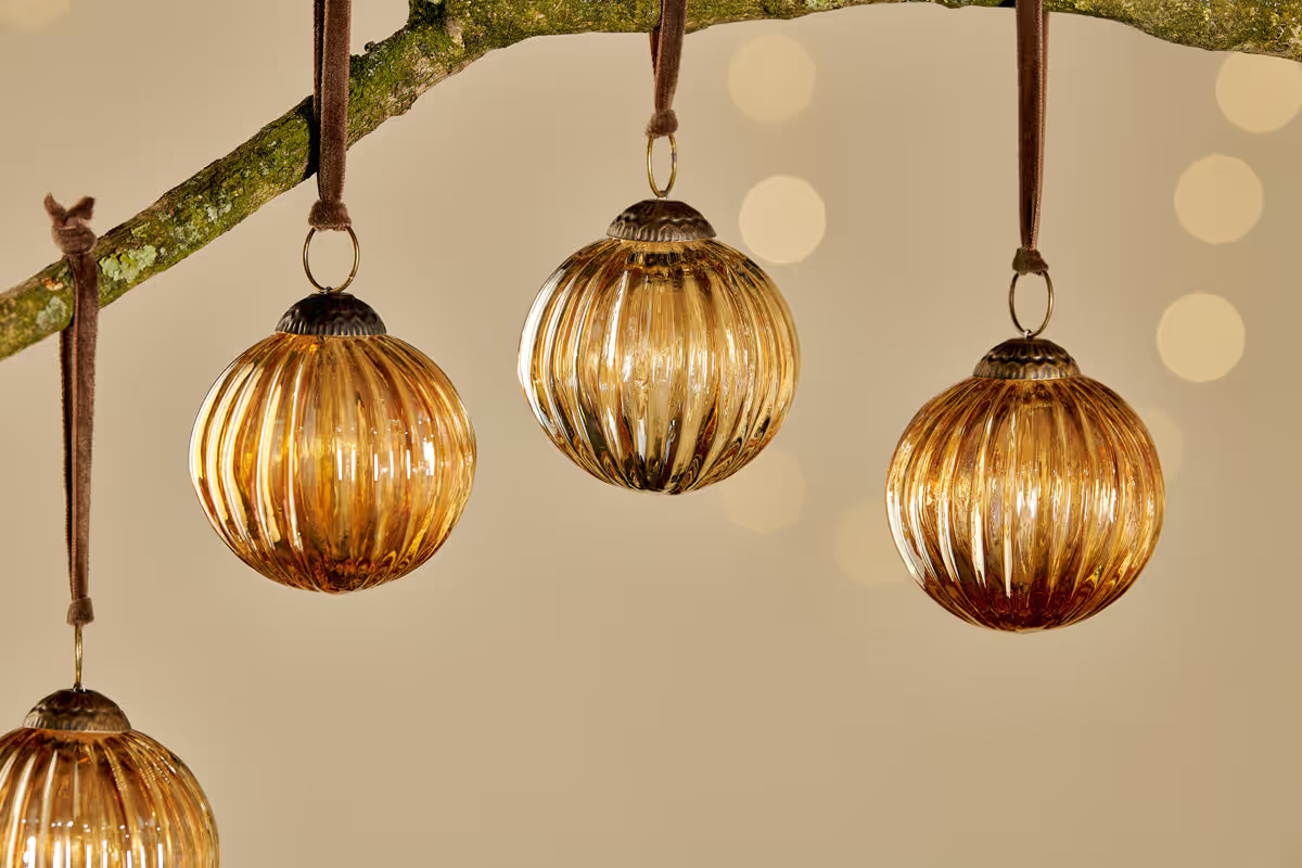 Nkuku - Betini Baubles - Gold (Set of 4)