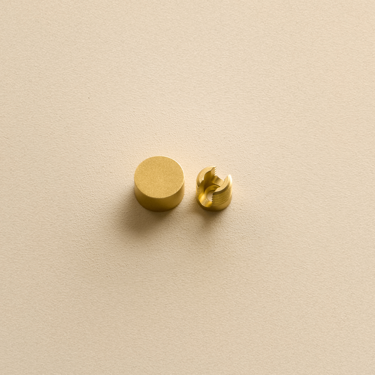 Tala Oval Dim-to-Warm Plug-In Pendant in Brass