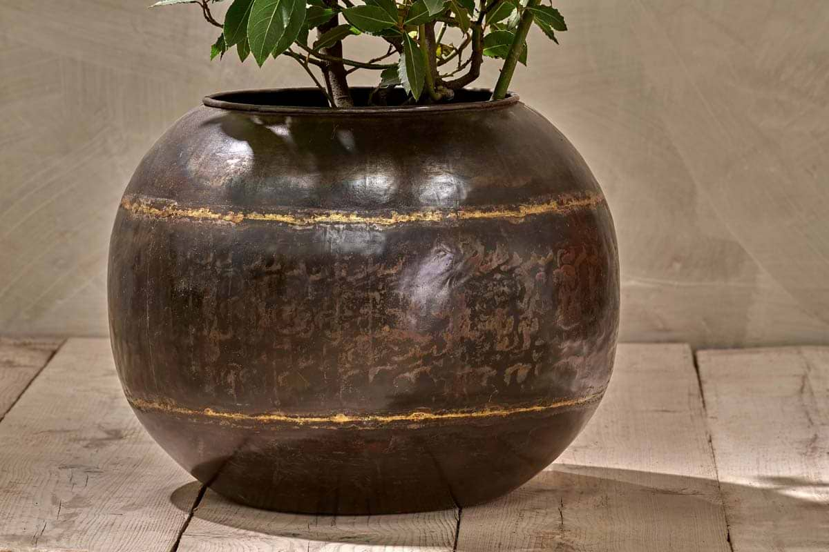 Nkuku - Endo Reclaimed Iron Globe Planter - Large