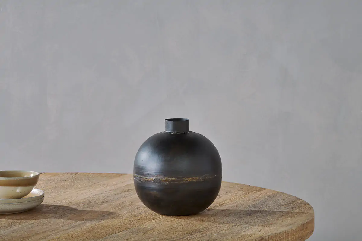 Nkuku - Endo Recycled Iron Vase - Black