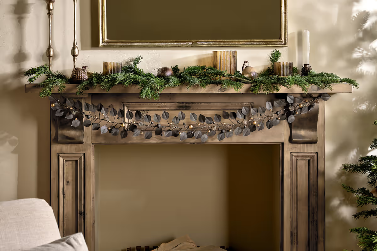 Nkuku - Ishana Garland - Antique Brass
