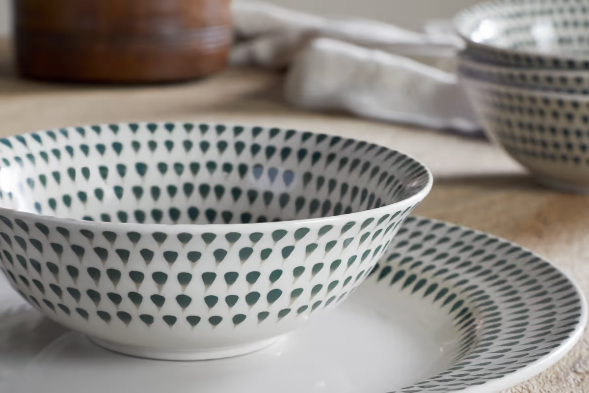 Nkuku - Juniper Drop Cereal Bowl - Cream & Juniper