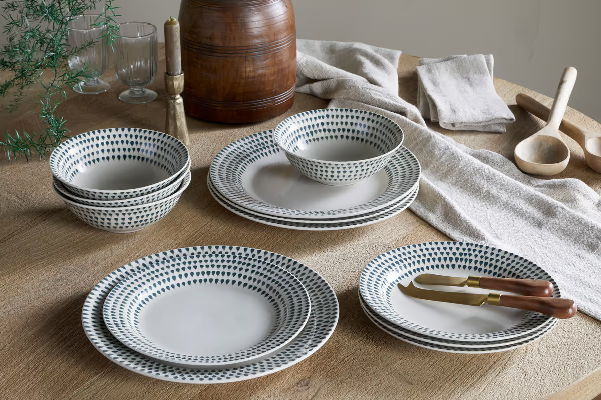 Nkuku - Juniper Drop Dinnerware Set - Cream & Juniper (Set of 12)