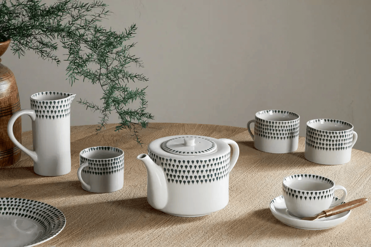 Nkuku - Juniper Drop Mug - Cream & Juniper - Small (Set of 2)