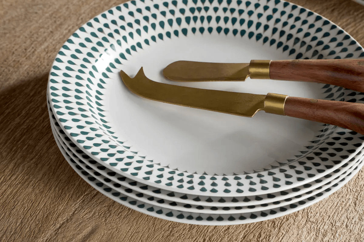 Nkuku - Juniper Drop Dinnerware Set - Cream & Juniper (Set of 12)