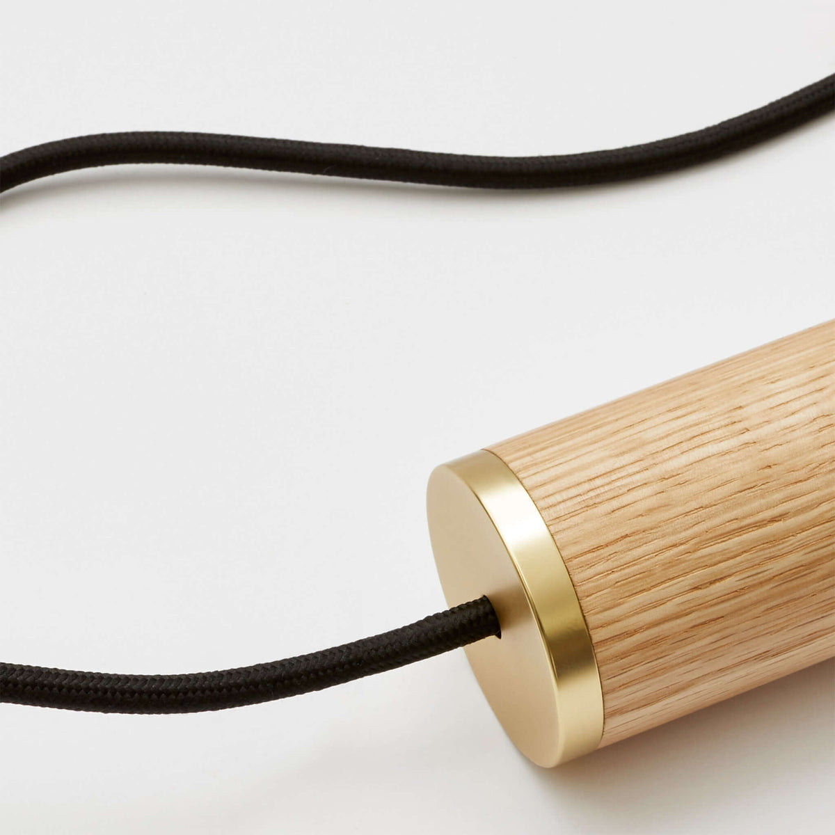 Tala Knuckle Pendant in Oak
