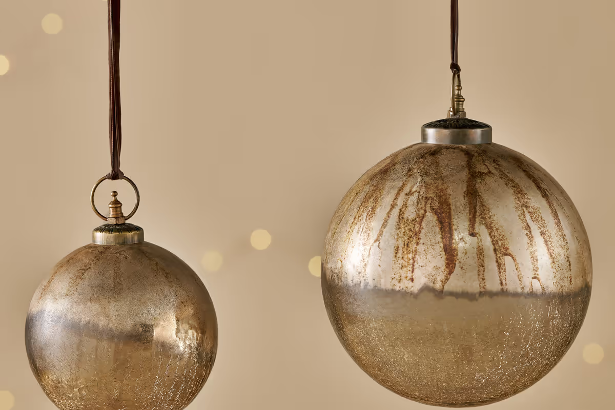 Nkuku - Konara Giant Bauble - Gold Crackle - Large