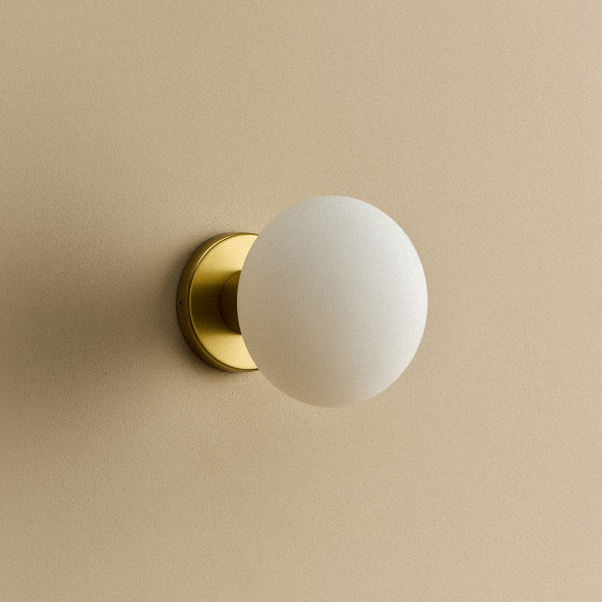 Tala Lochan Wall Light in Brass + Oval Dim to Warm