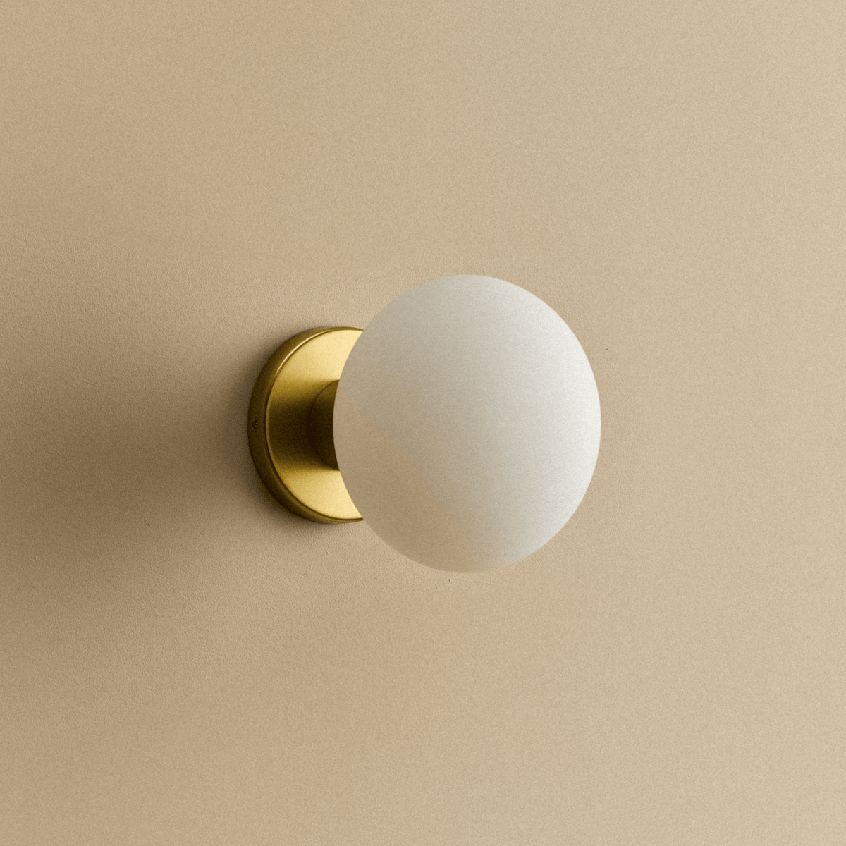 Tala Lochan Wall Light in Brass + Oval Dim to Warm