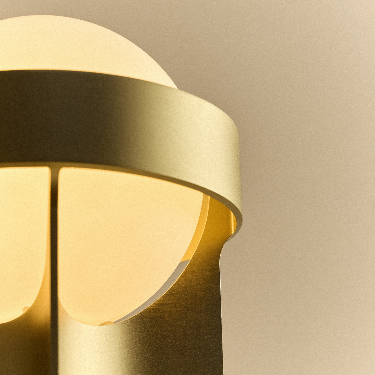 Tala Loop Table Lamp in Gold + Sphere IV