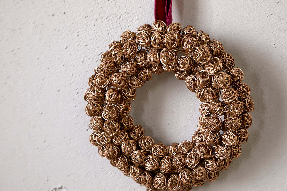 Nkuku - Madhi Mini Wreath Bauble - Brass