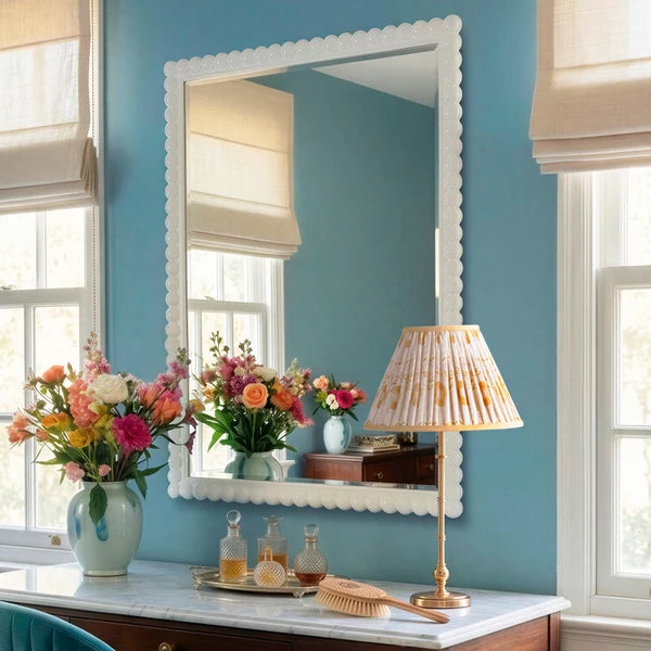 Pooky - Larger Charming Mirror - White