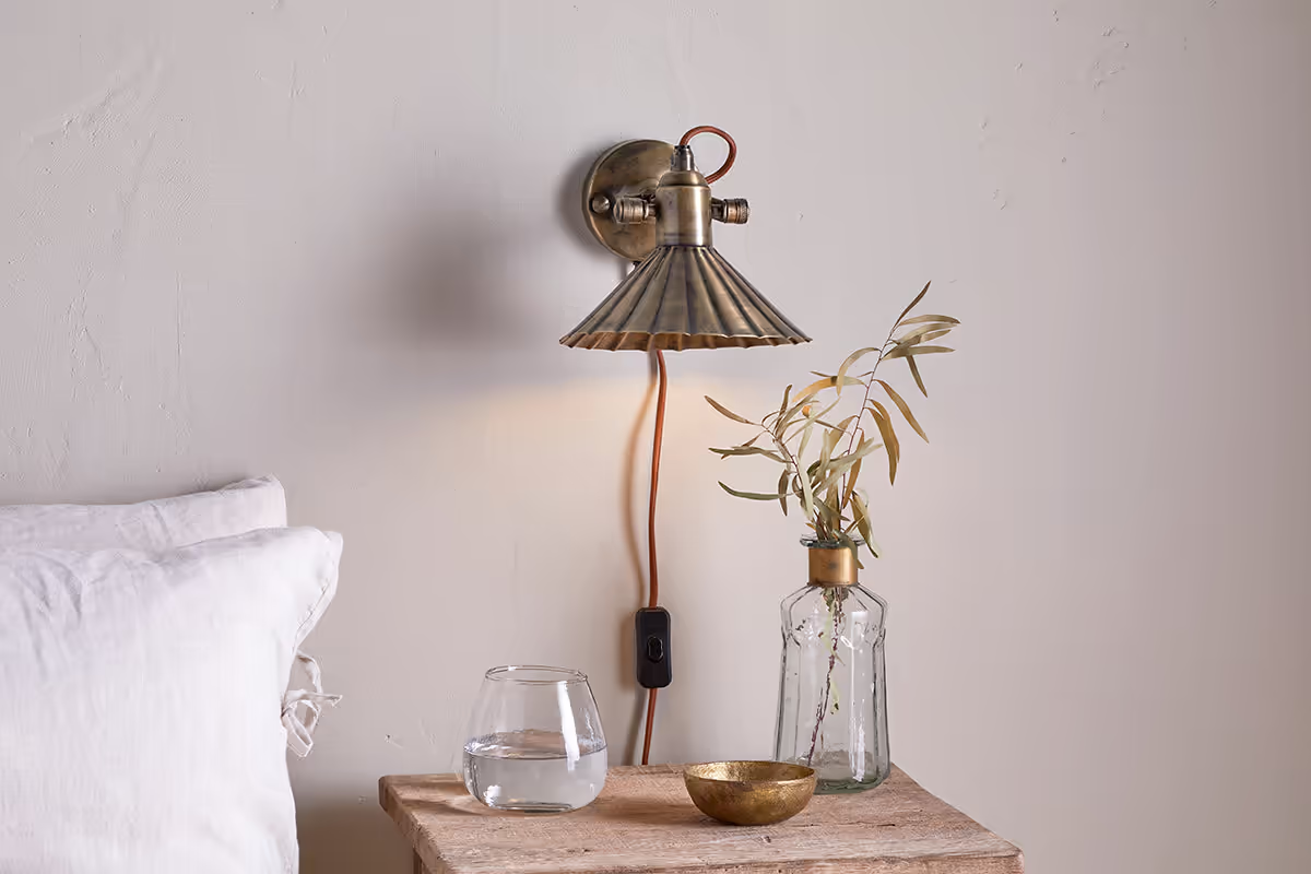 Nkuku - Moti Wall Lamp - Antique Brass