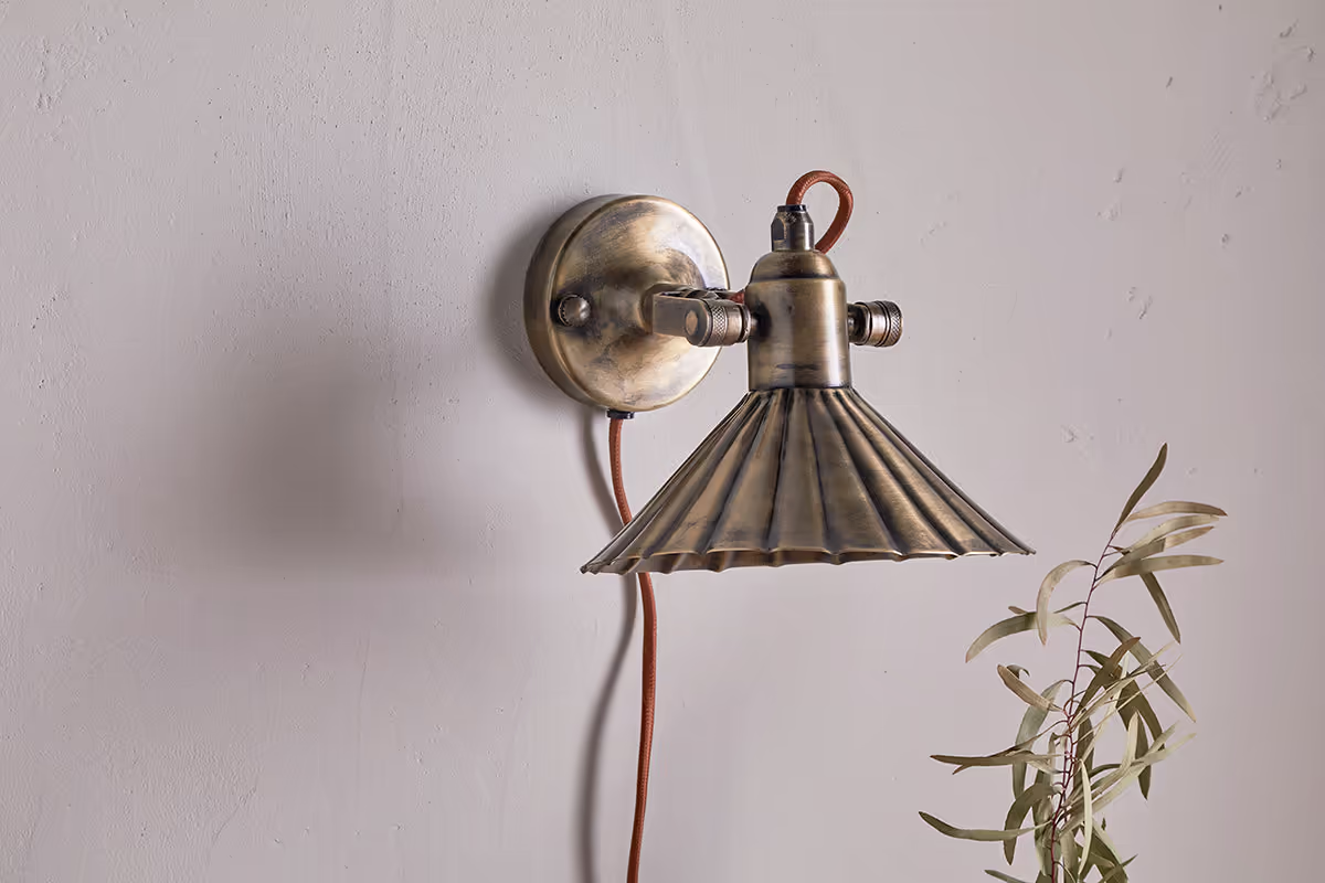 Nkuku - Moti Wall Lamp - Antique Brass