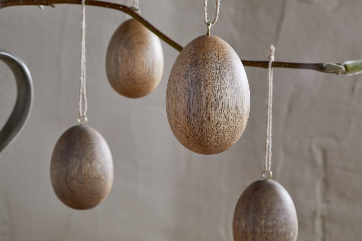 Nkuku - Dima Mango Wood Hanging Egg Decoration - Natural - Set of 4