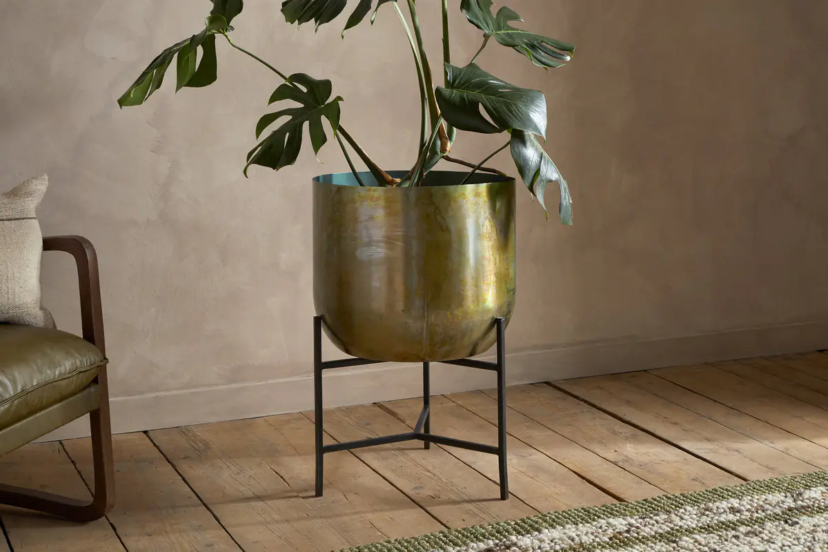 Nkuku - Jani Metal Planter - Oxidised Metal