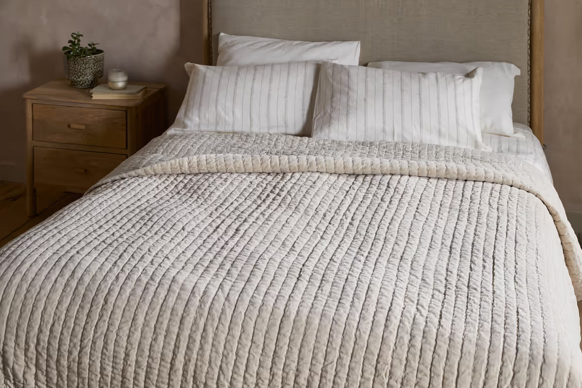 Nkuku - Nidra Velvet & Linen Bed Quilt - Natural
