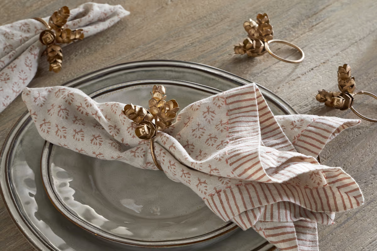 Nkuku - Beej Napkin Rings - Antique Brass - (Set of 4) - Without Napkins