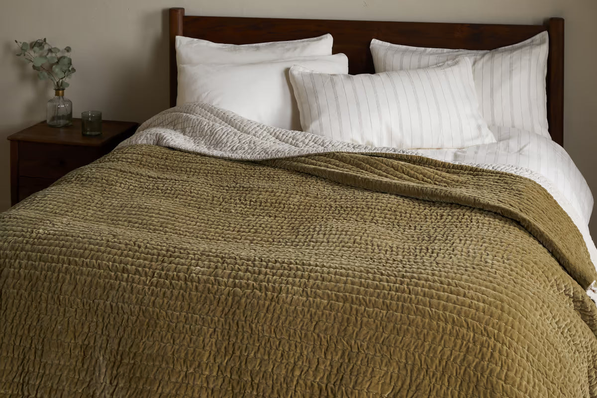 Nkuku - Nidra Velvet & Linen Bed Quilt - Moss