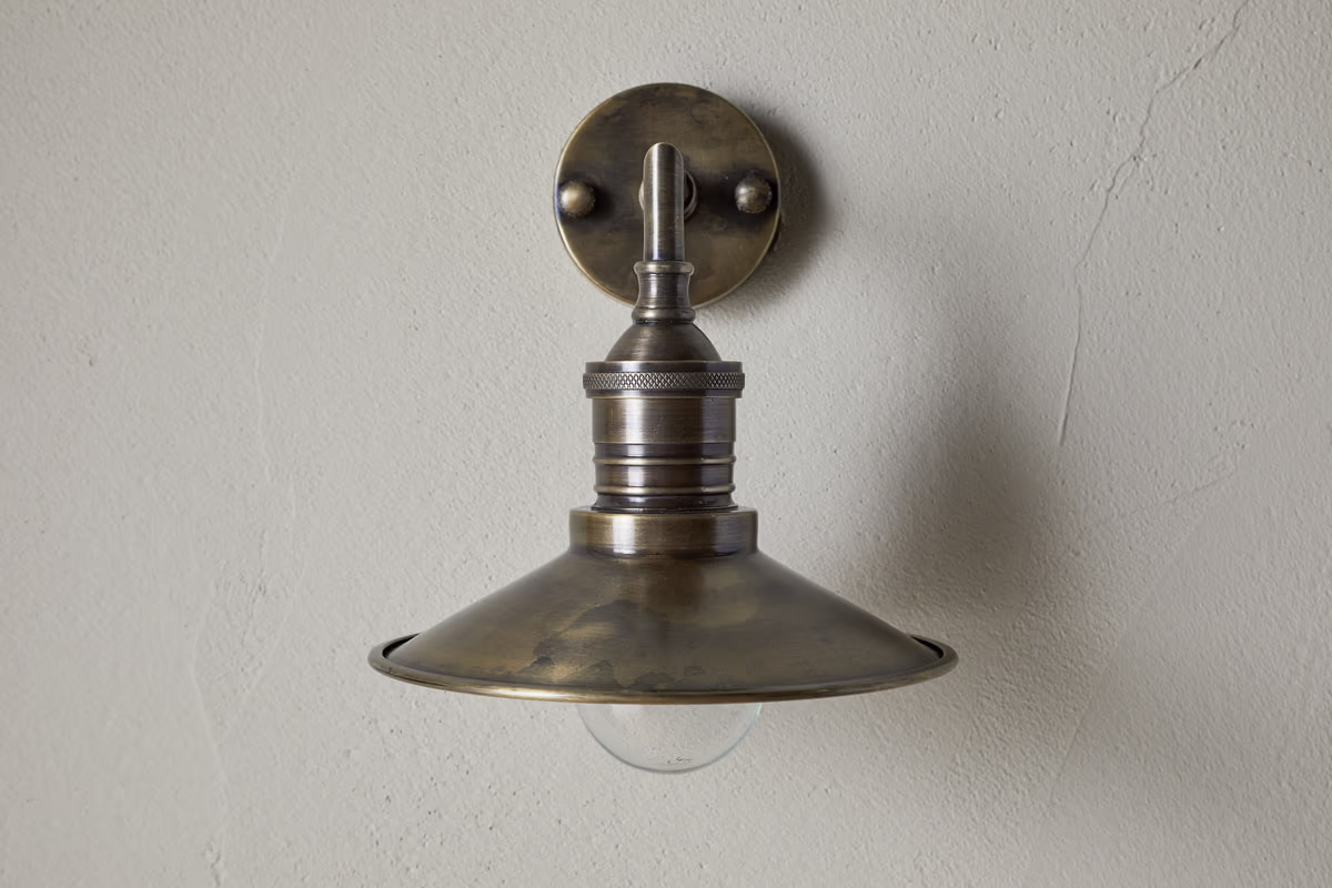 Nkuku - Najja Brass Wall Lamp - Antique Brass