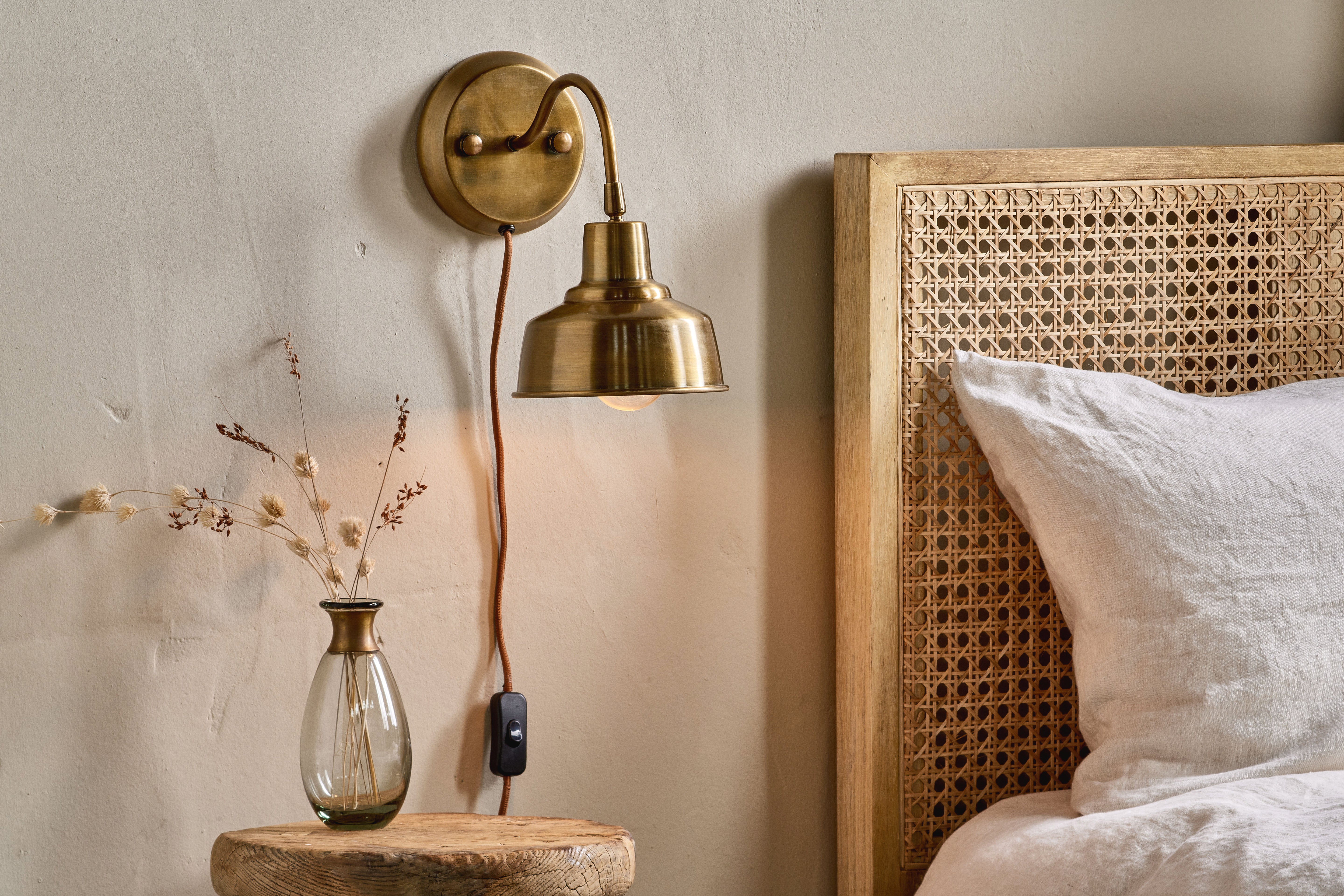 Nkuku Nar Wall Lamp - Small