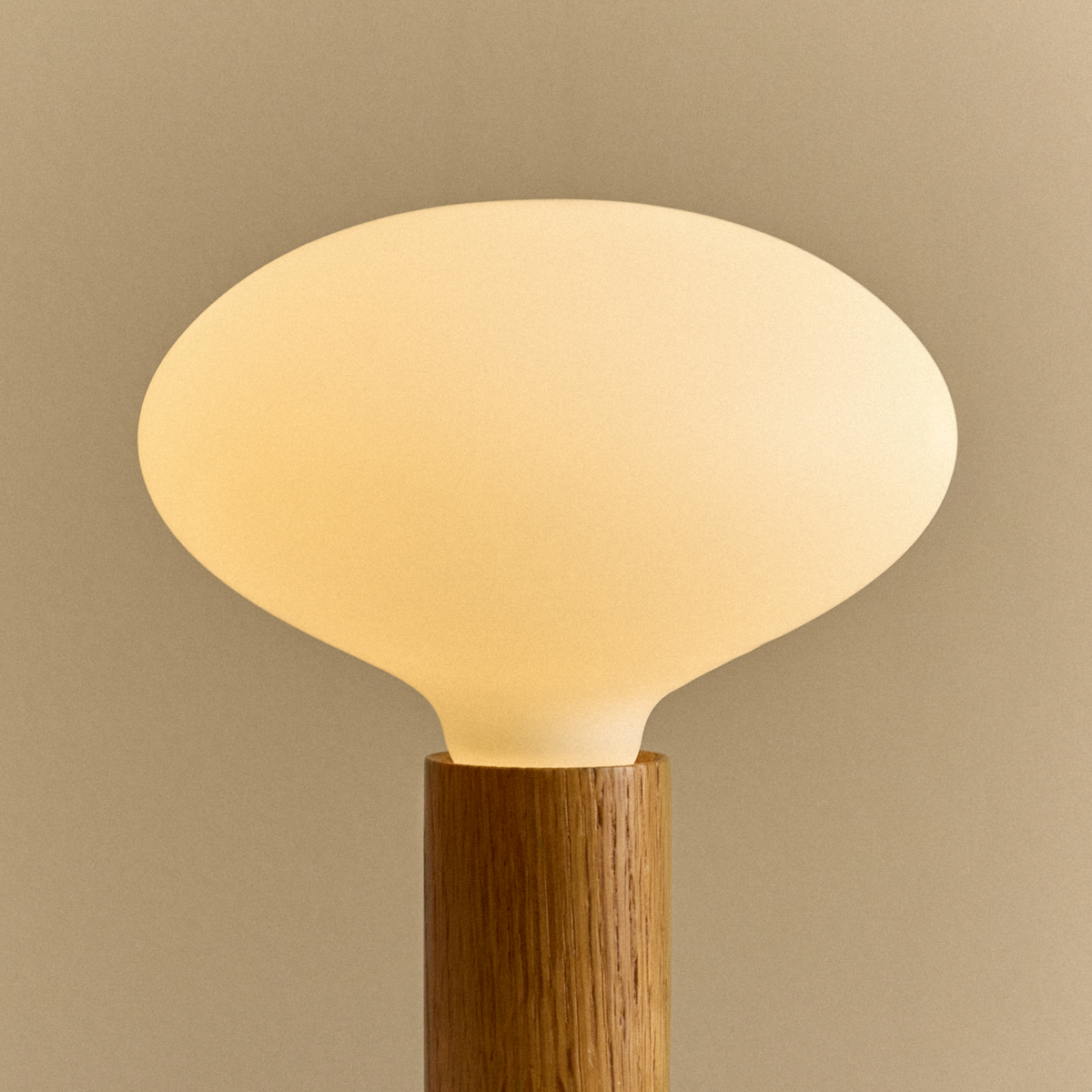 Tala Knuckle Table Lamp in Oak + Oval