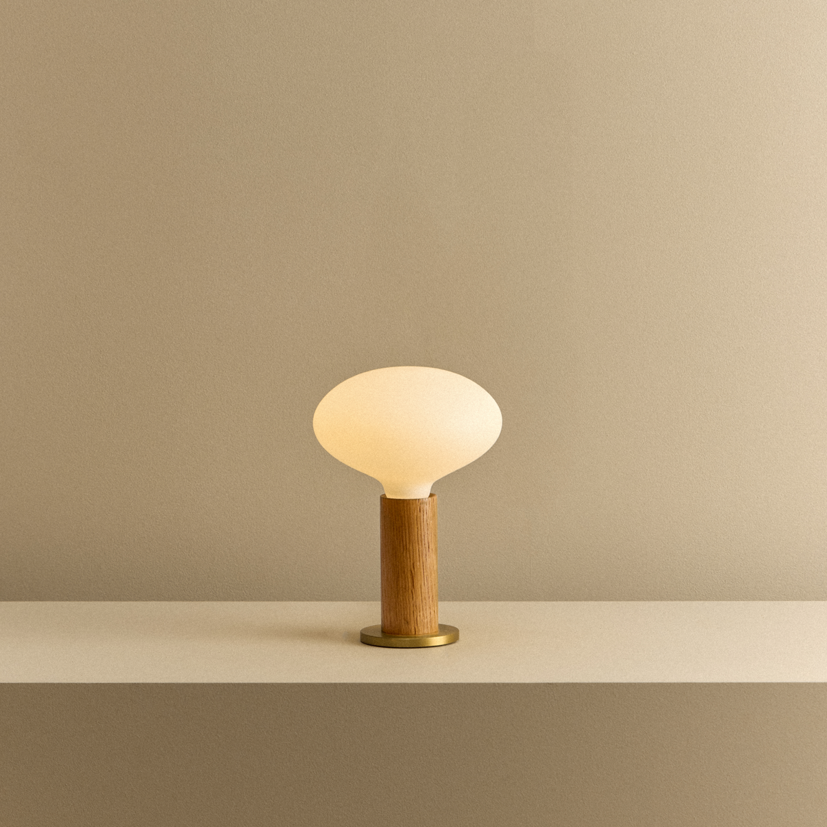 Tala Knuckle Table Lamp in Oak + Oval Dim to Warm
