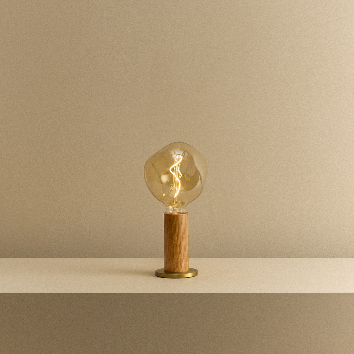 Tala Tala Knuckle Table Lamp in Oak + Voronoi I