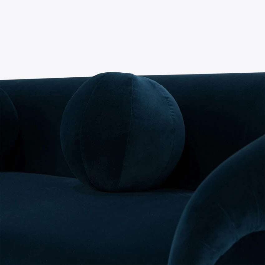 Pure White Lines Valentin Sofa