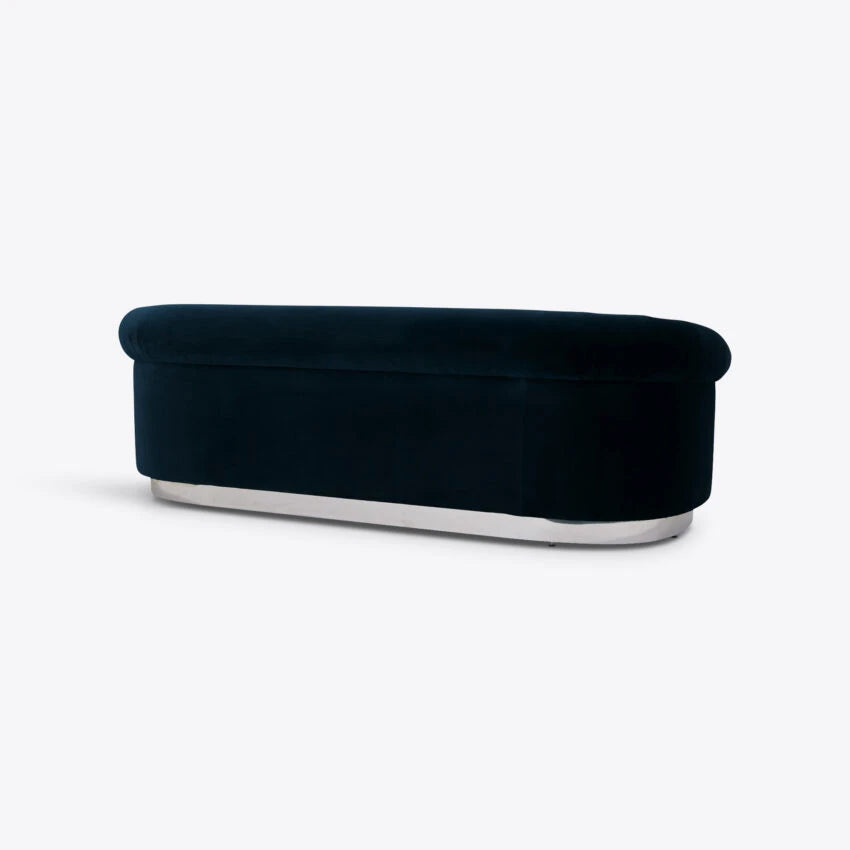 Pure White Lines Valentin Sofa