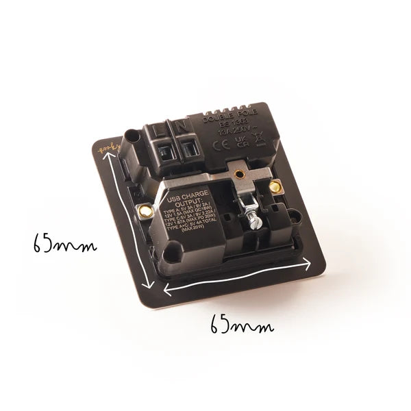 Pooky - Lucian Single Socket With USB Type A & C and Black Inserts - Bronze
