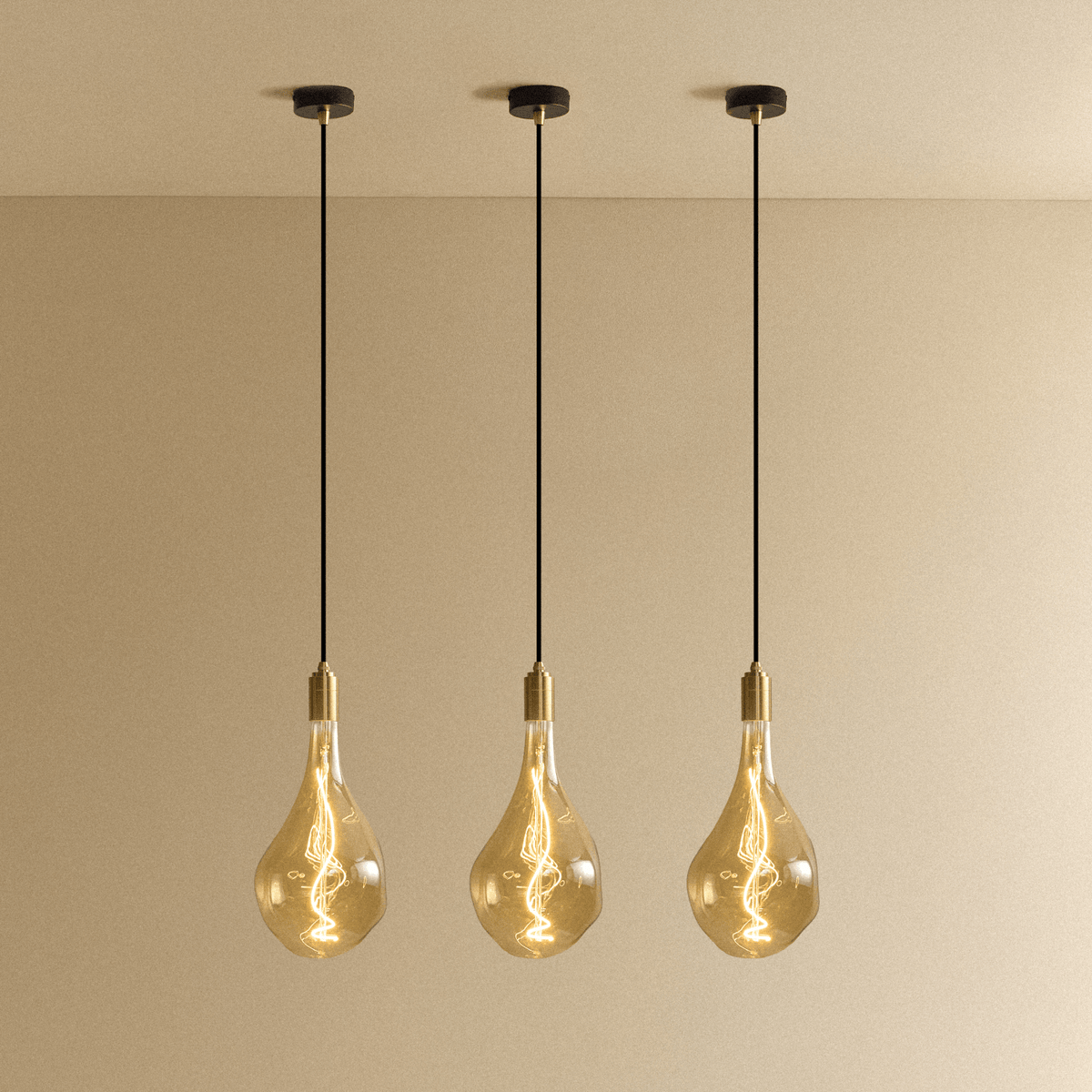 Tala Voronoi III Pendant Light in Brass - Set of 3