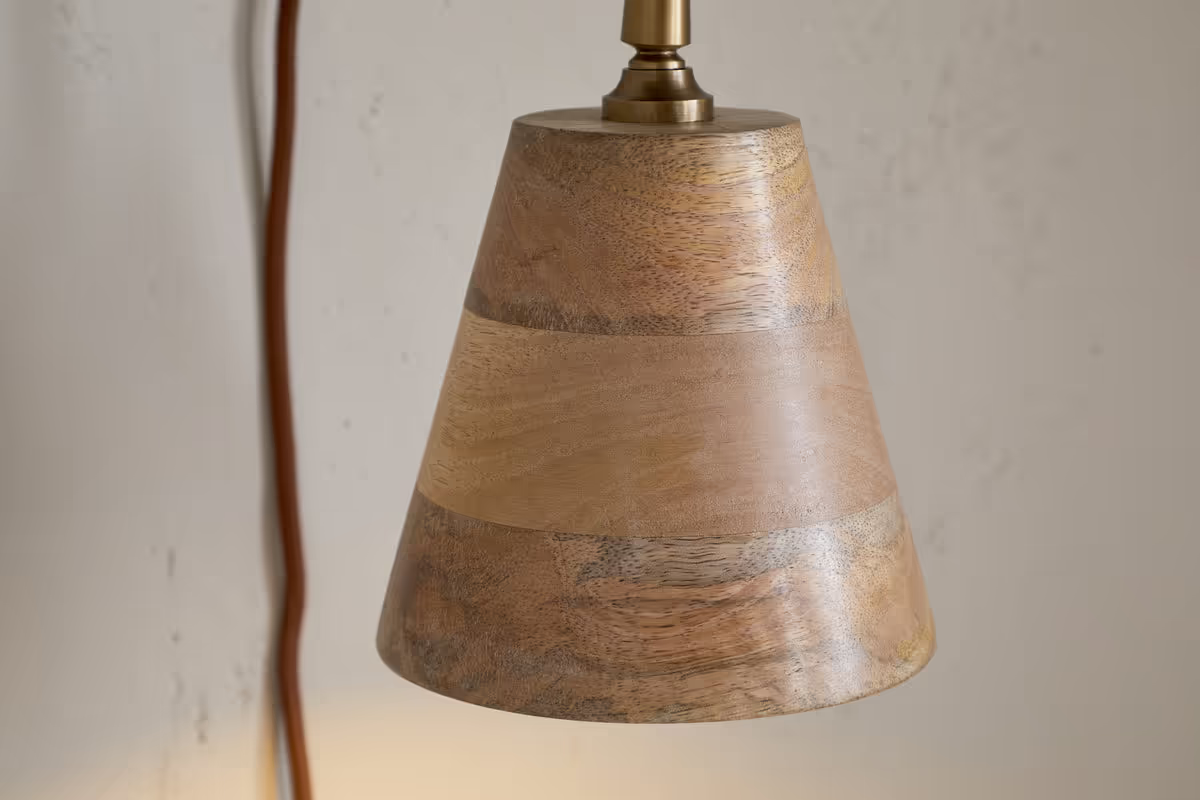 Nkuku - Vattu Mango Wood Wall Lamp - Natural & Antique Brass - With Plug