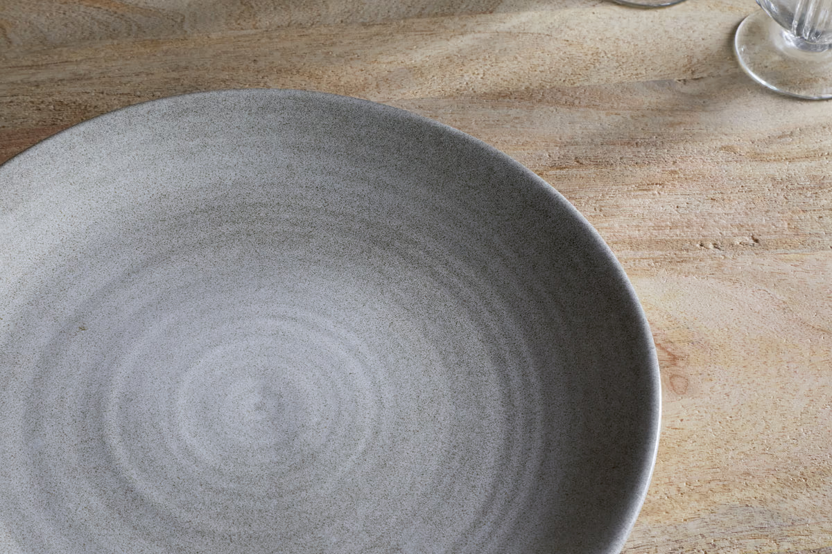 Nkuku - Valinha Earthenware Dinner Plate - Grey