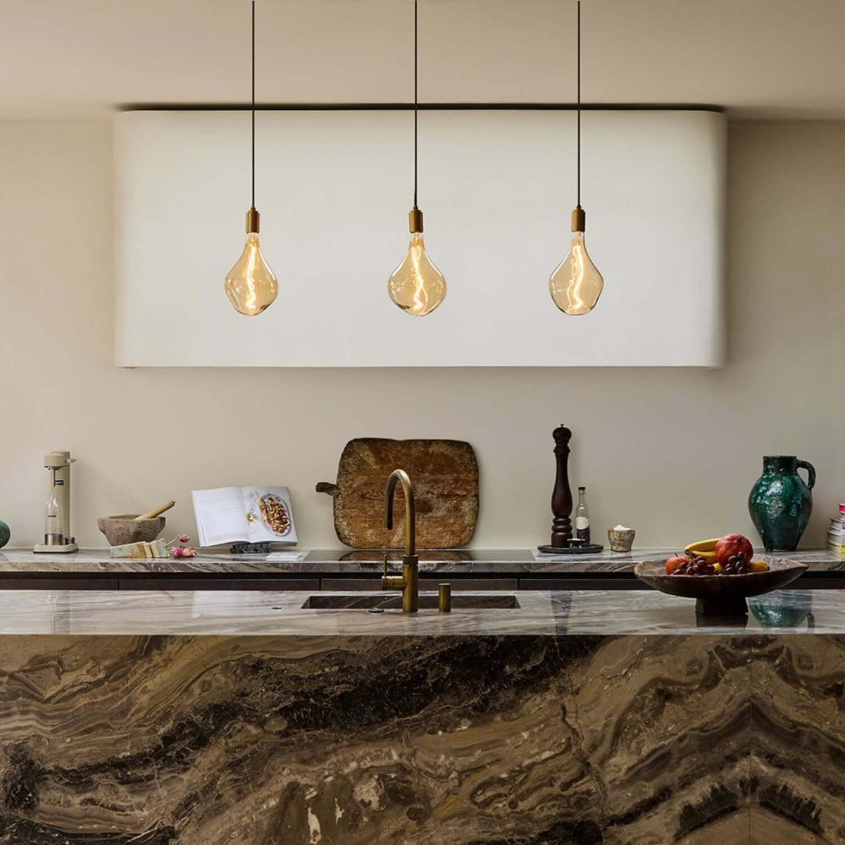Tala Voronoi II Pendant Light in Brass - Set of 3