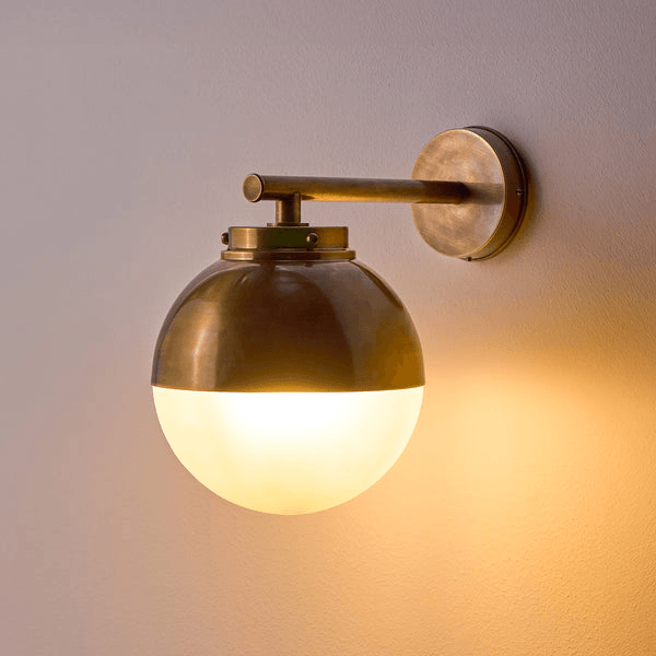 Pooky - Claridge Exterior ip54 Wall Light - Glass And Brass