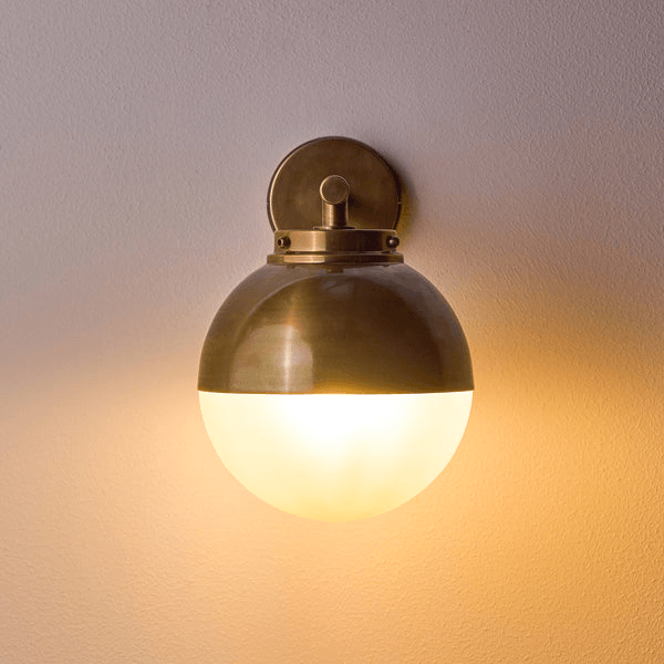 Pooky - Claridge Exterior ip54 Wall Light - Glass And Brass