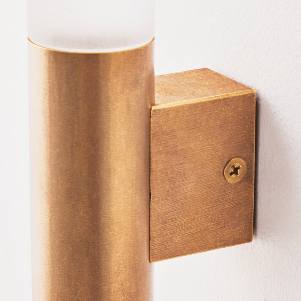 Pooky - Kenobi Ip65 Wall Light - Brass