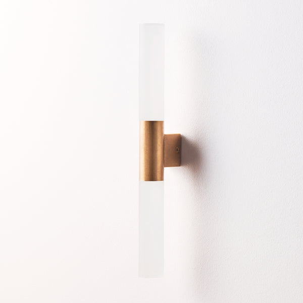 Pooky - Kenobi Ip65 Wall Light - Brass