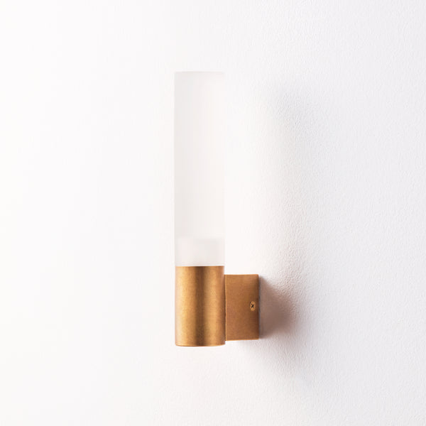 Pooky - Lucas Ip65 Wall Light - Brass